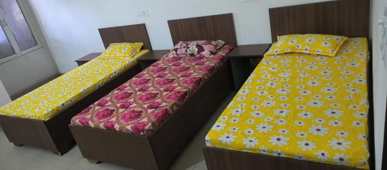 Royal Paradise Boys Hostel (Blue Well Campus)