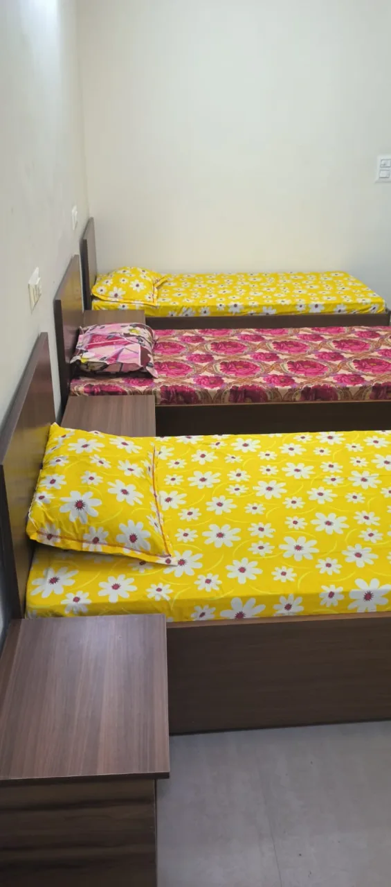 Royal Paradise Boys Hostel (Campus-6)